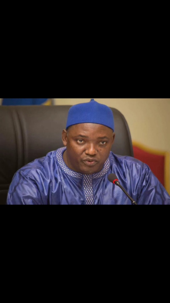 Gambie: Divorce entre Adama Barrow et ses camarades de parti