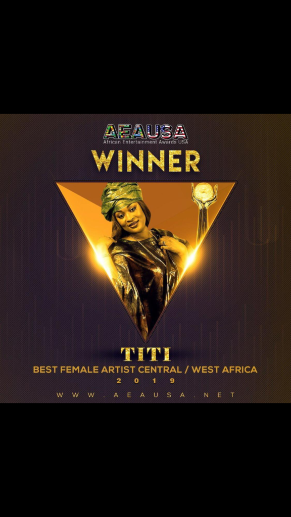 Sénégal-Monde: La diva de la musique sénégalaise TITI remporte le Prix Meilleure femme de l’Afrique centrale de l’Ouest de African Entertainment Awards à New Jersey