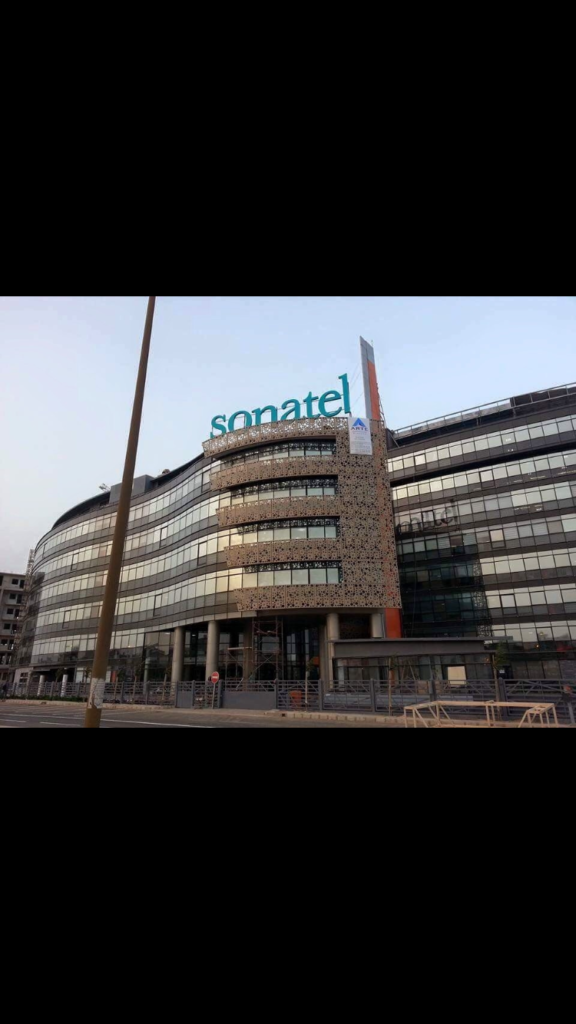 Sénégal: Les escrocs tapis dans l’ombre sur le réseau en friture de la SONATEL
