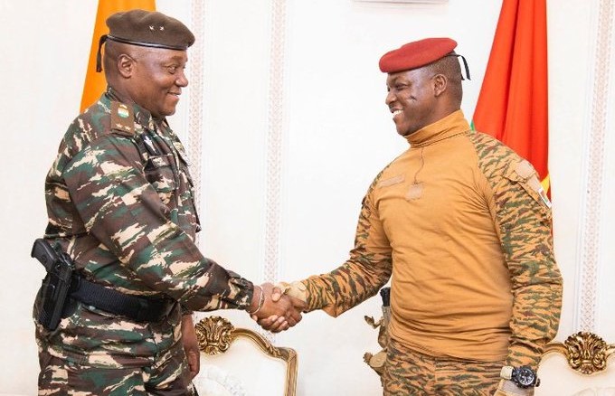 URGENT: Le Burkina et le Niger claquent la porte du G5 SAHEL.