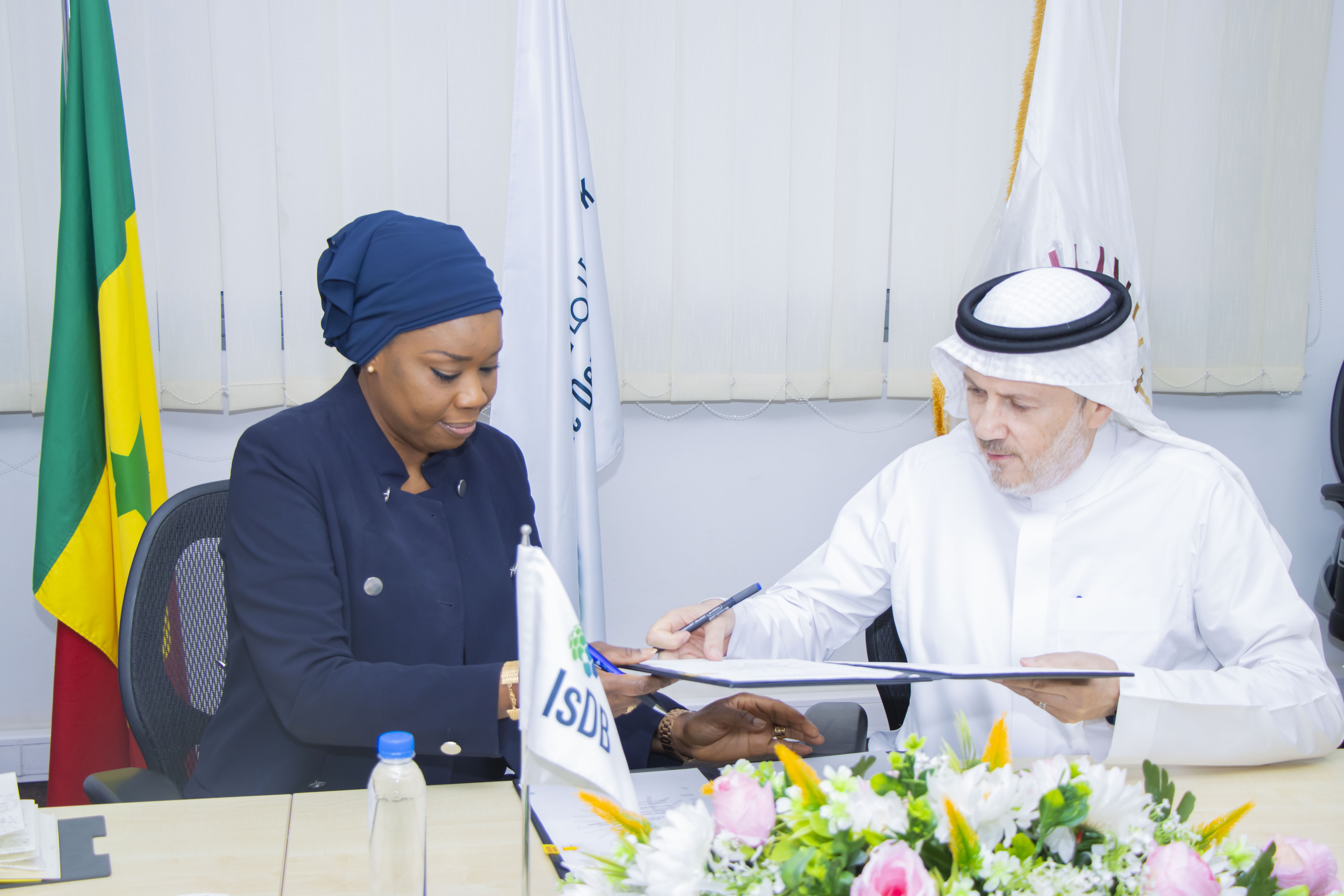 Sénégal: Signature d’une convention de financement Mourabaha d’un montant de 20 millions d’euros entre la Banque Islamique du Sénégal (BIS) et la Société Internationale Islamique de Financement du Commerce (ITFC) (Confidentiel Afrique)